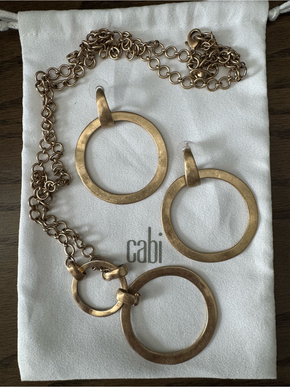 cabi Gold-Tone Linked Circle Necklace and earrings